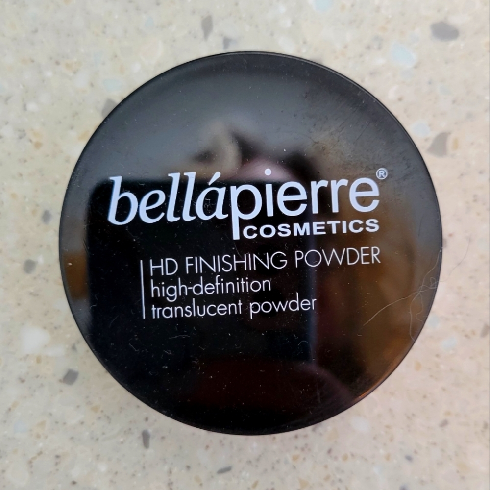 Bellapierre Cosmetics HD finishing powder (new)